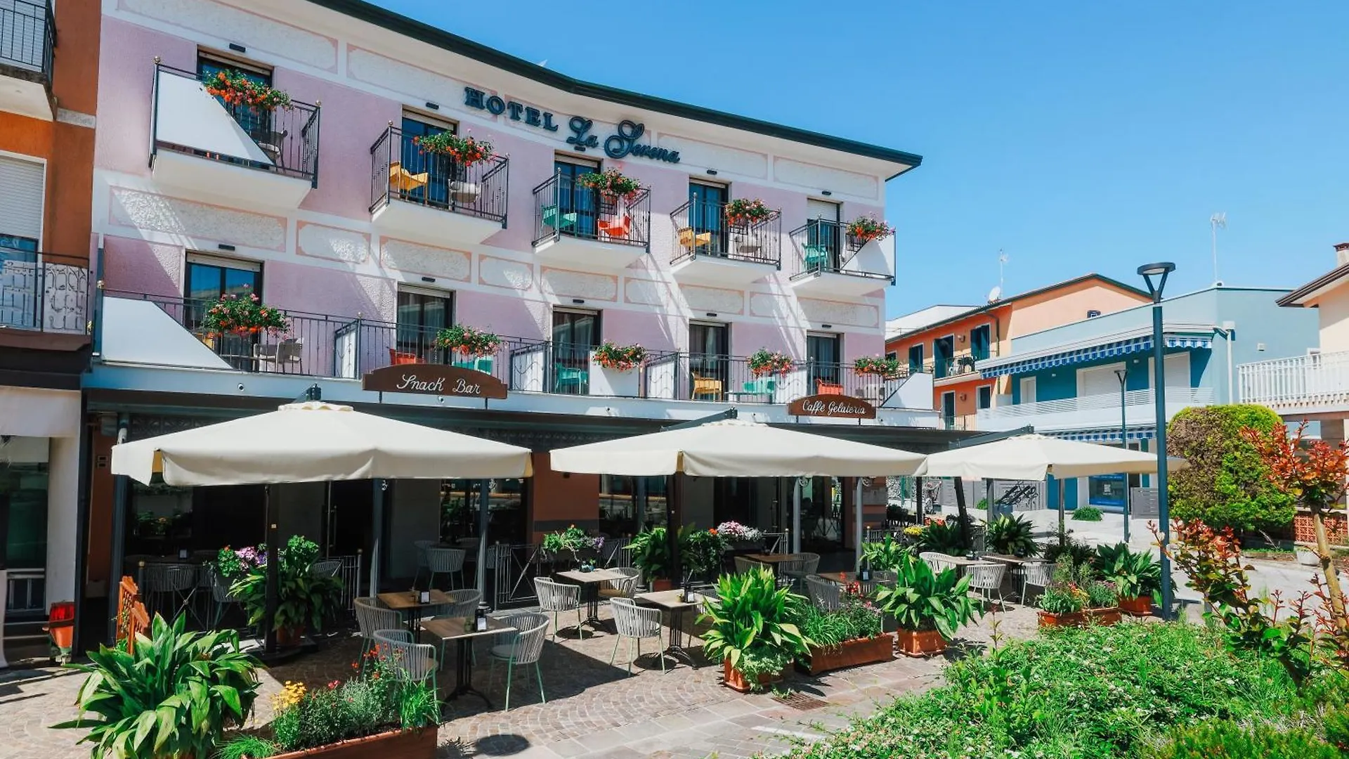 Hotel La Serena Бибионе